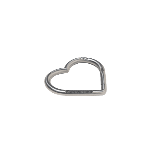 08 AUG HM28GD070 HEART CARABINER 2 C 88426116 c017 4cbf bb9d af0069583c6a